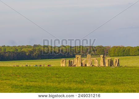 Stonehenge, Salisbury, Uk- 04 May 2014: Stonehenge An Ancient Prehistoric Stone Monument. It Was Bui