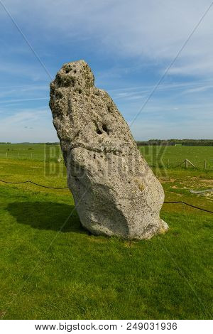 Stonehenge, Salisbury, Uk- 04 May 2014: Stonehenge An Ancient Prehistoric Stone Monument. It Was Bui