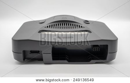 Nintendo 64 : Bangkok, Thailand - July 12, 2018