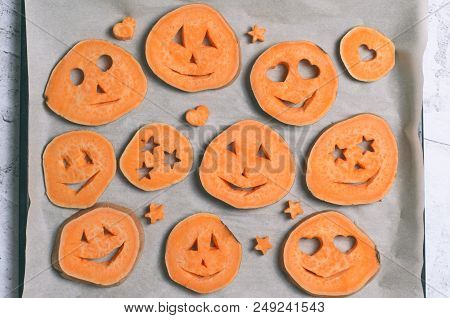 Sweet Potato Carving Funny Faces, Halloween Symbol, Creative Food