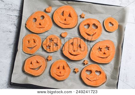 Sweet Potato Carving Funny Faces, Halloween Symbol, Creative Food