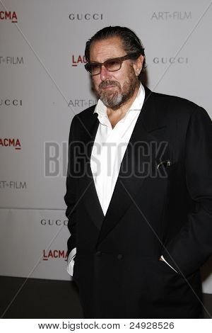 LOS ANGELES - NOV 5: Julian Schnabel v LACMA Art + Film Gala na listopad 5, 2011 v Los Angeles