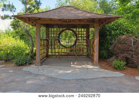Gazebo In Tsuru Island Japanese Garden In Gresham Oregon Main Street City Park