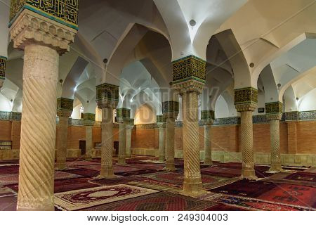 Sanandaj, Iran - April 3, 2018: Interior Of Dar Ol Ehsan Mosque Or Jame Mosque. Kurdistan Province