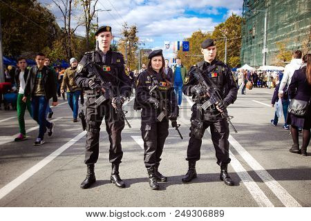 14 Octomber 2017 Three Policemen With Automatic Rifles Posing On Holiday, Chisinau, Moldova