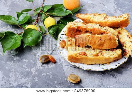 Popular Italian Biscotti