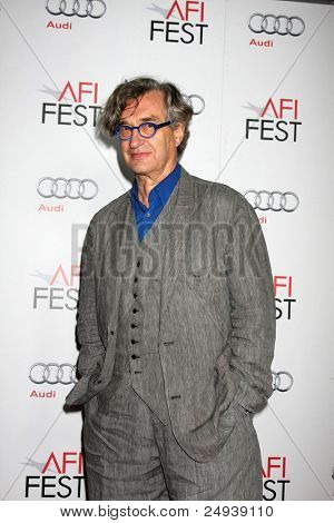 LOS ANGELES - NOV 5: Wim Wenders... dorazí AFI FEST 2011 slavnostní promítání z 