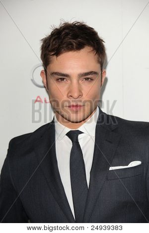 LOS ANGELES - NOV 3: Ed Westwick kommt bei der AFI FEST 2011 präsentiert von Audi - 