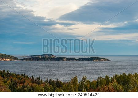 Cabot Trail Scenic View (cabot Trail, Cape Breton, Nova Scotia, Canada)