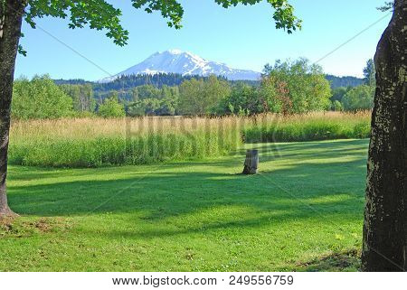 Mt. Adams in Washington state, viewed from the south.
