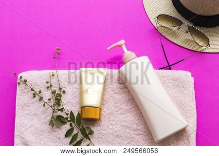 Natural Cosmetics For Skin Face Sunscreen Spf50 And Sunglasses Bath Towel Body Lotion Hat Accessorie