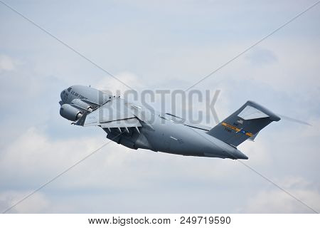 Chicopee, Ma - Jul 14: C-17 Globemaster Iii At The 2018 Great New England Airshow At Westover Air Re