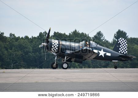 Chicopee, Ma - Jul 14: Corsair At The 2018 Great New England Airshow At Westover Air Reserve Base In