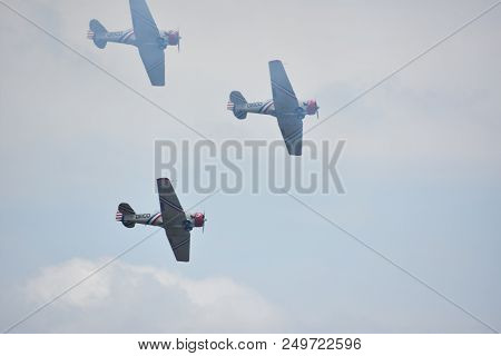 Chicopee, Ma - Jul 14: Geico Skytypers At The 2018 Great New England Airshow At Westover Air Reserve
