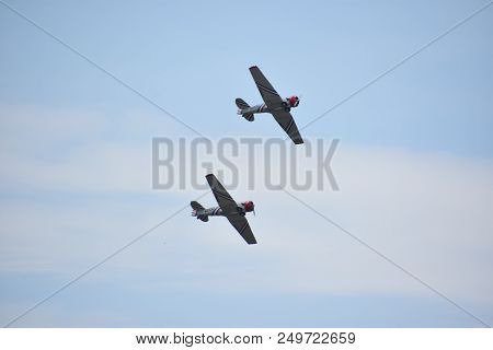 Chicopee, Ma - Jul 14: Geico Skytypers At The 2018 Great New England Airshow At Westover Air Reserve