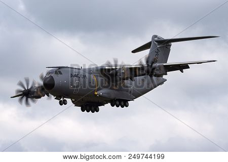 Raf Fairford, Gloucestershire, Uk - July 12, 2014: Airbus Military (airbus Defense And Space) A400m 