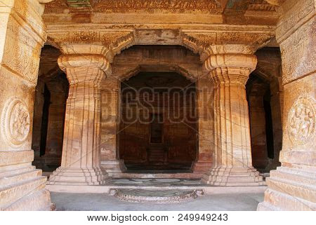 Cave 3 : The Verandah Itself. It Is 7 Feet, 2.1 M, Wide And Has Four Free-standing, Carved Pillars S