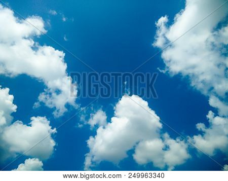 The Blue Sky With Clounds Background Texture