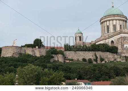 river cruise on the danube river in austria