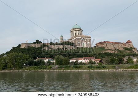 river cruise on the danube river in austria