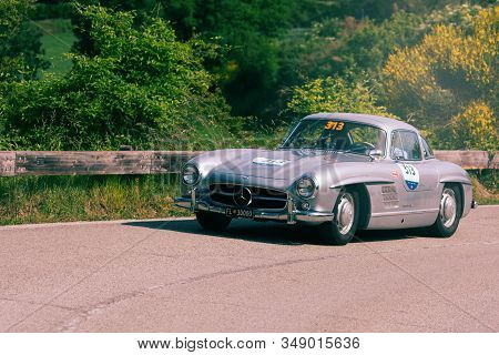 Pesaro Colle San Bartolo , Italy - May 17 - 2018 : Mercedes-benz 300 Sl CoupÉ (w198) 1955 On An Old 