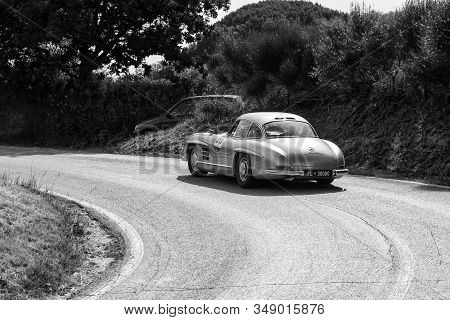 Pesaro Colle San Bartolo , Italy - May 17 - 2018 : Mercedes-benz 300 Sl CoupÉ (w198) 1956 On An Old 