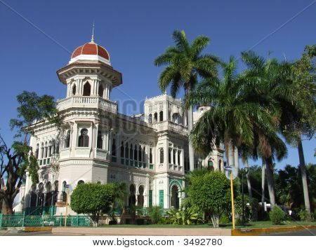 Smukke palads i Cienfuegos