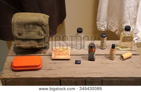 New Orleans, Louisiana, U.s.a. - February 5, 2020 - The M-2 Jungle Medical Kits Used During World Wa
