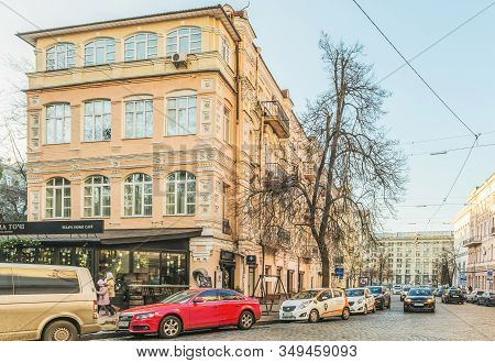 Kiev, Ukraine - January 03, 2020: Walk In The Center Of Kiev. Fragment Of The Street Architect Gorod