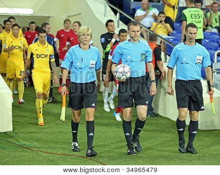 FC Metalist Vs Fc pozycji piłka nożna