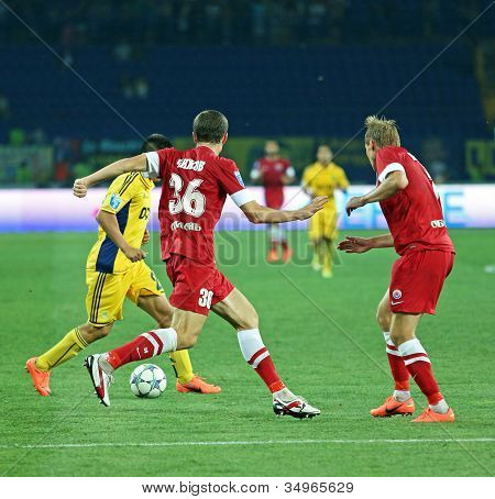FC Metalist Vs Fc pozycji piłka nożna