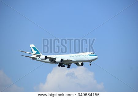 Amsterdam The Netherlands - August 27th 2017: B-ljf Cathay Pacific Boeing 747-8f, Cargo Approaching 