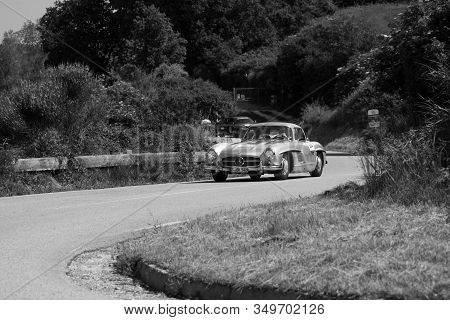 Pesaro Colle San Bartolo , Italy - May 17 - 2018 : Mercedes-benz 300 Sl CoupÉ (w198) 1955 On An Old 