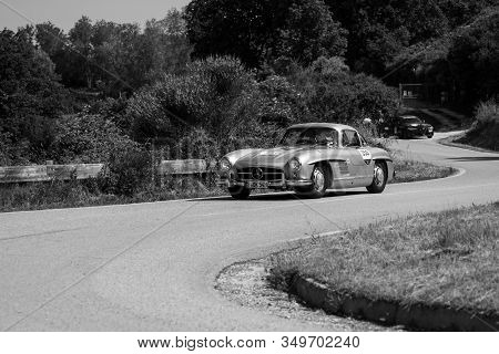 Pesaro Colle San Bartolo , Italy - May 17 - 2018 : Mercedes-benz 300 Sl CoupÉ (w198) 1955 On An Old 