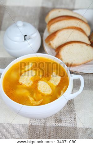 Suppe mit KnÃ¶del