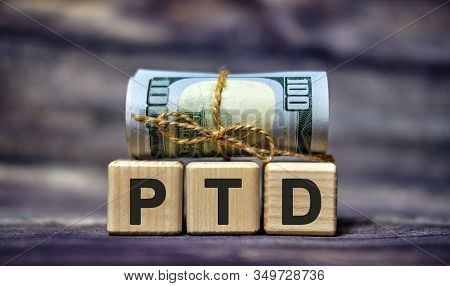 Ptd - Part Time Delivery Concept On Cubes