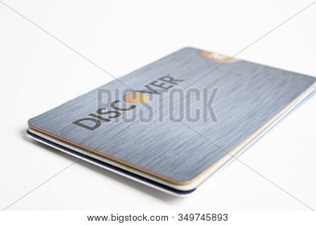 Vidalia, Georgia / Usa - June 29, 2019: A Close-up Studio Shot Of One Of Discover Credit Cards Set O