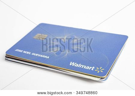 Vidalia, Georgia / Usa - June 29, 2019: A Close-up Studio Shot Of The Walmart Credit Card Set On A P