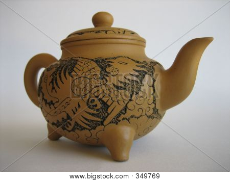 Коричневый чай Китайский горшок