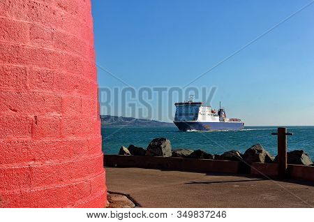 Poolbeg Lighthouse Dublin Port And Ferry Aproach
