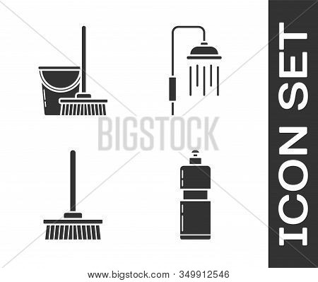 Set Plastic Bottles For Liquid Dishwashing Liquid, Mop And Bucket , Mop And Shower Head With Water D