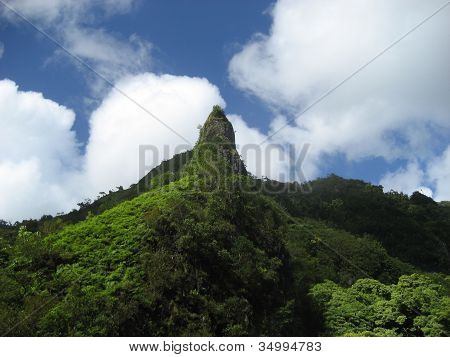 Manawaiopuna Falls Rock Formation