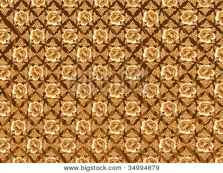 Golden Flower patroon met donkere bruine achtergrondpatronen