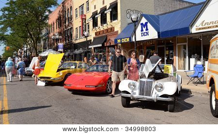 1955 Mg 1994 Corvette 1970 Ferrari