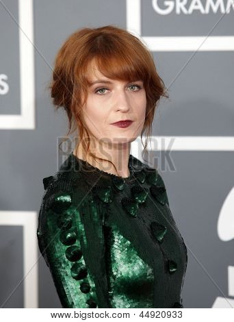 LOS ANGELES - FEB 10: Florence Welch ankommer til Grammy Awards 2013 på 10 februar 2013 i Los