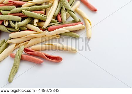 homemade pasta fusilli pugliesi tris