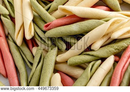 homemade pasta fusilli pugliesi tris
