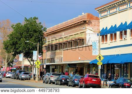 February 21, 2022 In Orange, Ca:  Historical Vintage Buildings Including Retail Stores On The Ground