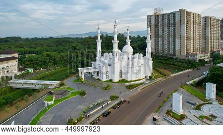Aerial View Of At-thohir Mosque Panorama View Largest Mosque In Depok Place To Visit In Indonesia. D