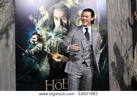 LOS ANGELES - DEC 2: Luke Evans at the premiere of Warner Bros' 'The Hobbit: The Desolation of Smaug' at the Dolby Theater on December 2, 2013 in Los Angeles, CA